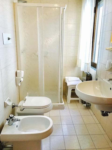 Hotel 2 Magnolie Piancogno Ngoại thất bức ảnh